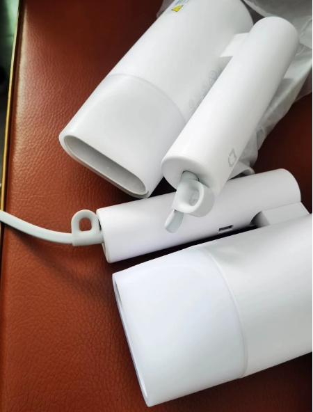 小米米家负离子便携吹风机H100  房租到期 低价处理